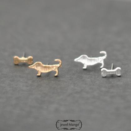 Dog stud Earrings - gold or silver