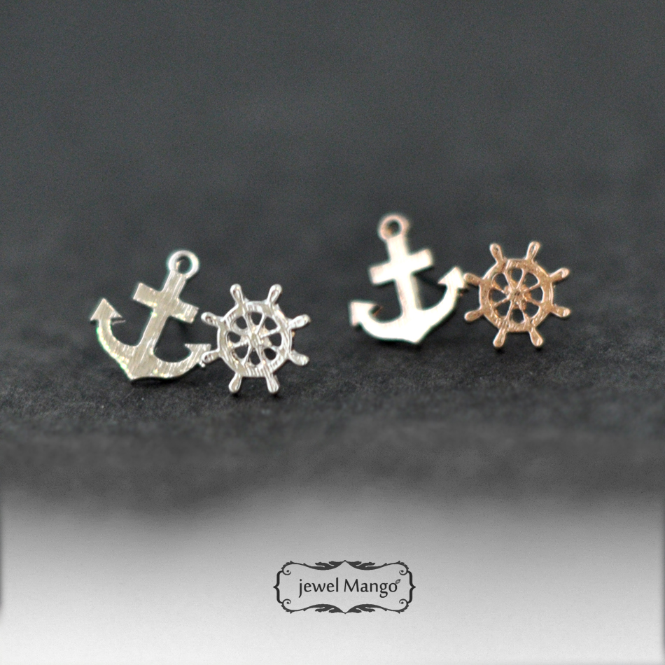 -FREE SHIP-Ship Wheel and Anchor Stud Earrings - gold or silver, silver anchor stud, gold anchor stud, post earrings, Nautical Jewelry, high polish
